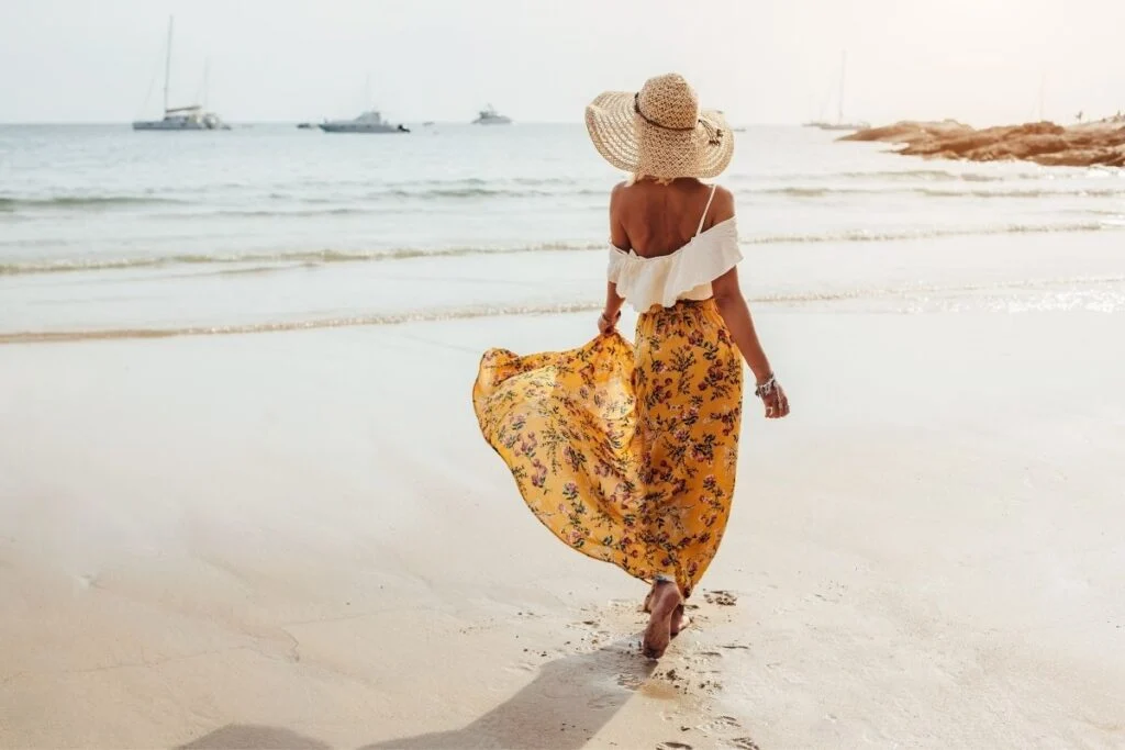 Transform Your Beach Wardrobe with These Fashionable Picks