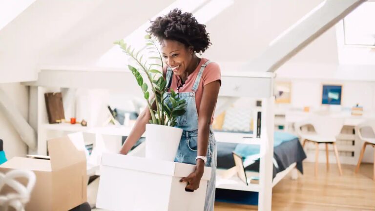 Apartment Moving Made Easy: Essential Tips for City Living